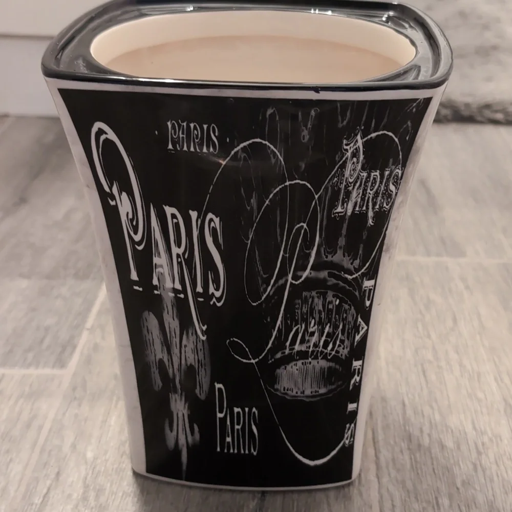 Paris Themed Black and White Ceramic Vase - Picture 3 of 4
